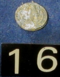 16 MEDALLA SAN BENITO METAL PLATEADO 1CM